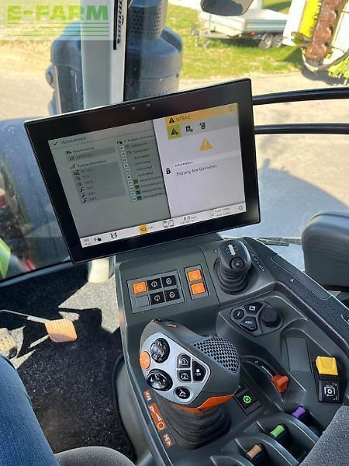 Tractor CLAAS axion 930 cmatic ceb