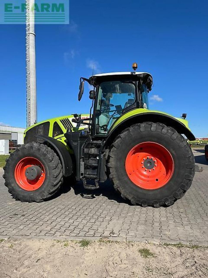 Tractor CLAAS axion 930 cmatic ceb