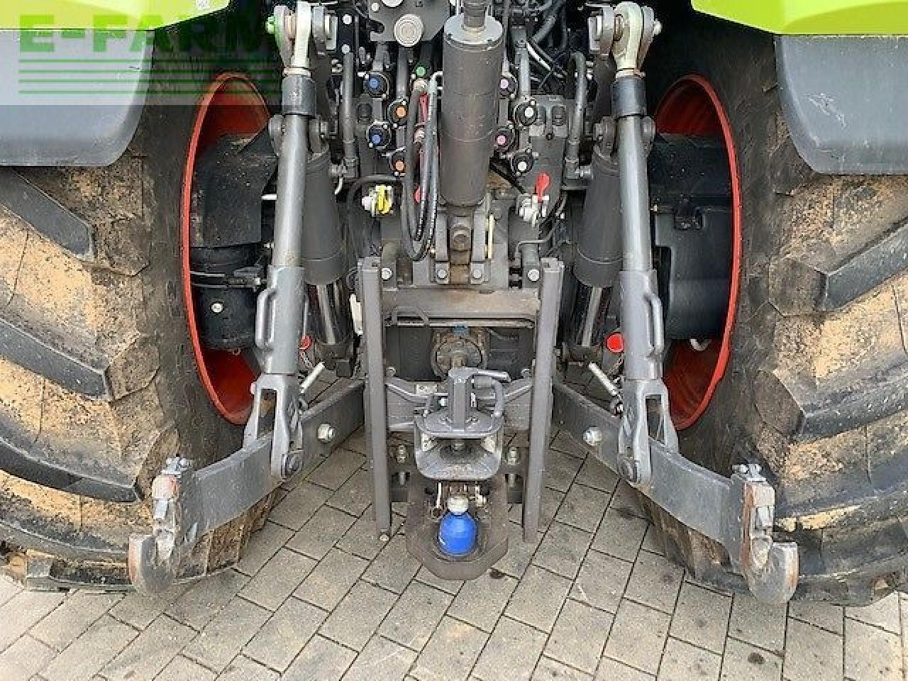 Tractor CLAAS axion 930 cmatic cebis CMATIC CEBIS