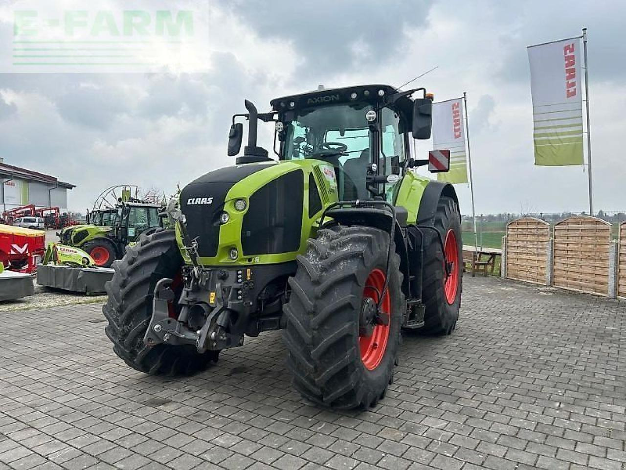 Tractor CLAAS axion 930 cmatic cebis CMATIC CEBIS