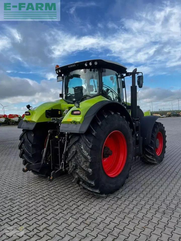 Tractor CLAAS axion 940