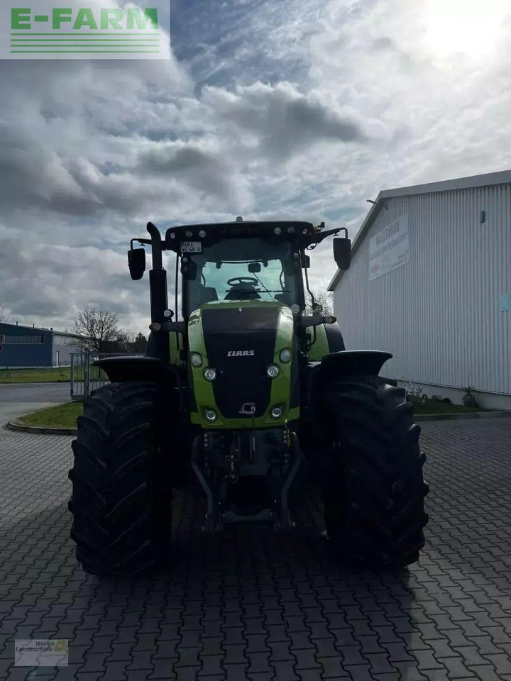 Tractor CLAAS axion 940