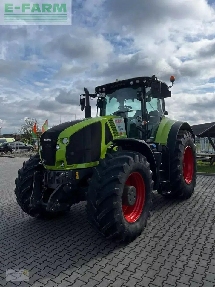 Tractor CLAAS axion 940