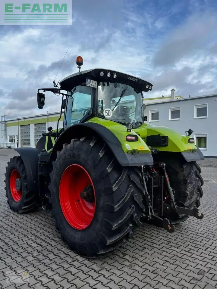 Tractor CLAAS axion 940