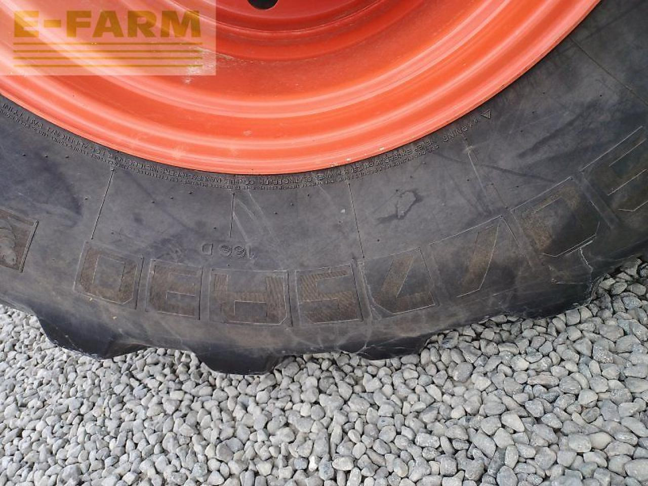 Tractor CLAAS axion 940 c-matic