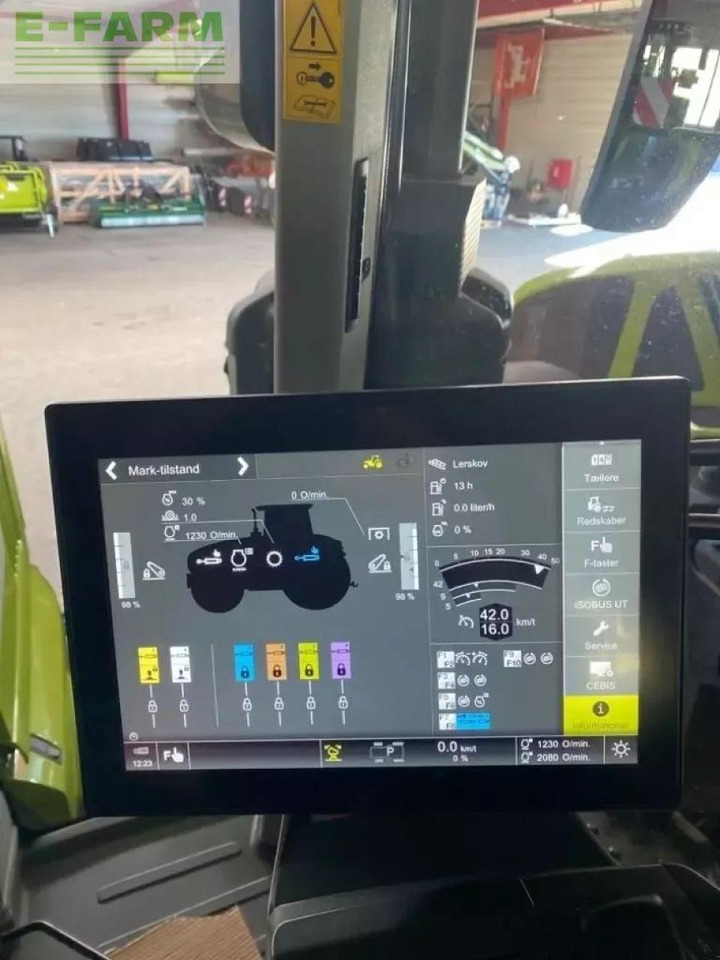 Tractor CLAAS axion 940 cmatic