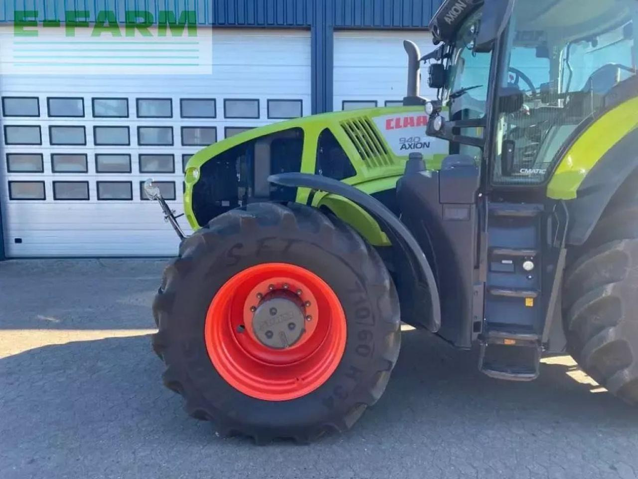 Tractor CLAAS axion 940 cmatic