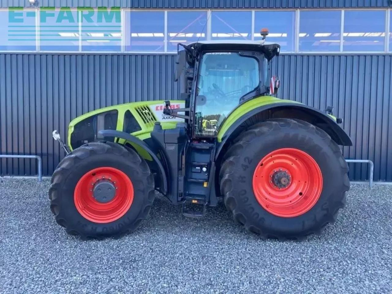 Tractor CLAAS axion 940 cmatic