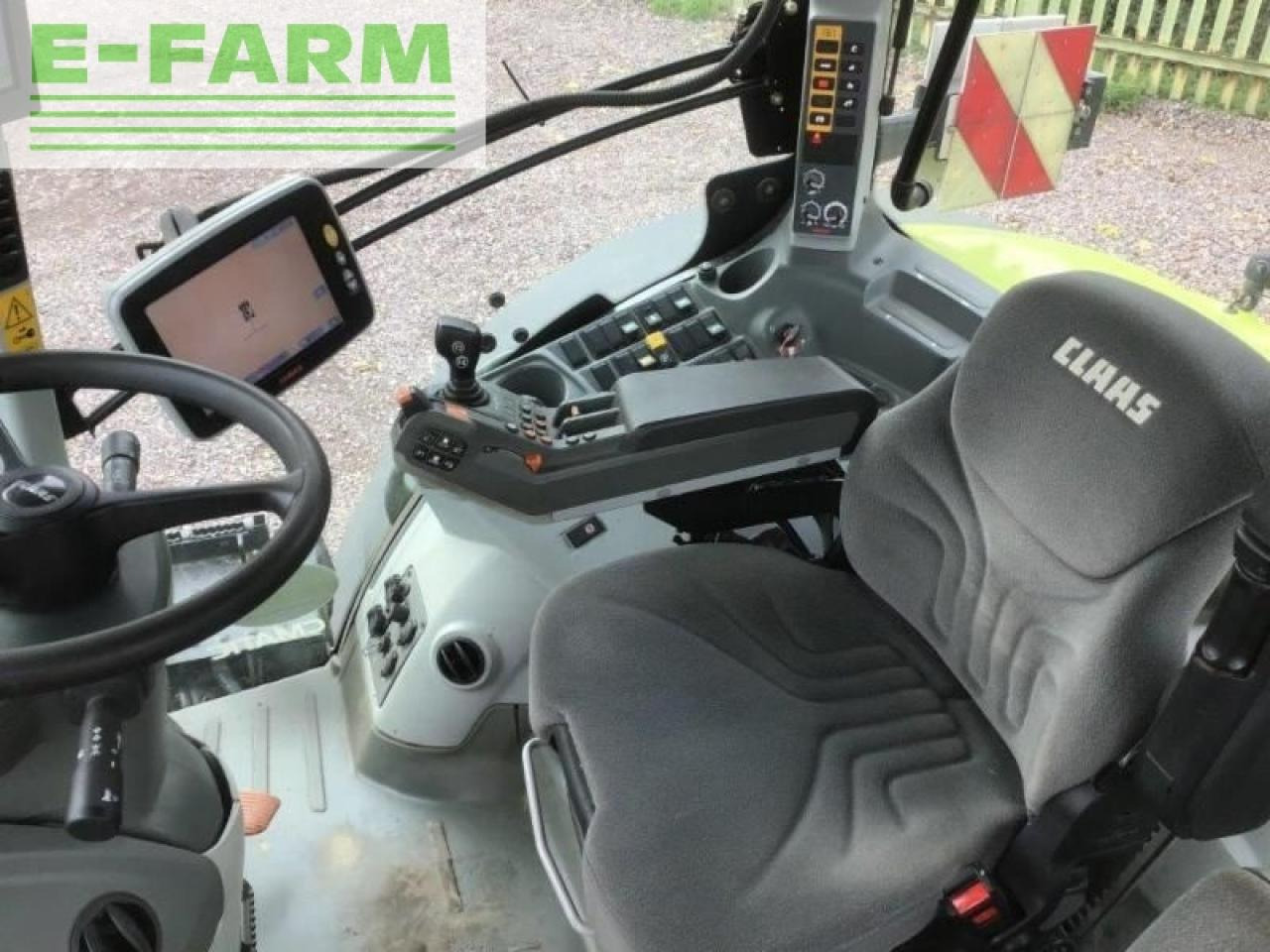Tractor CLAAS axion 940 stage iv mr