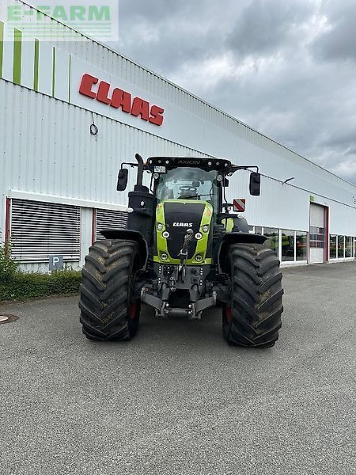 Tractor CLAAS axion 950