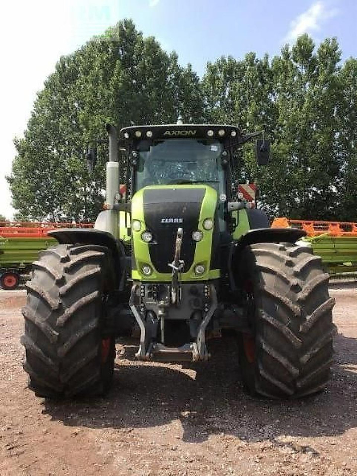 Tractor CLAAS axion 950