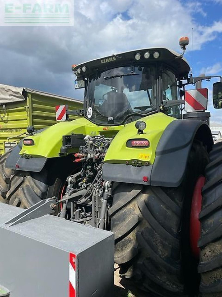 Tractor CLAAS axion 950