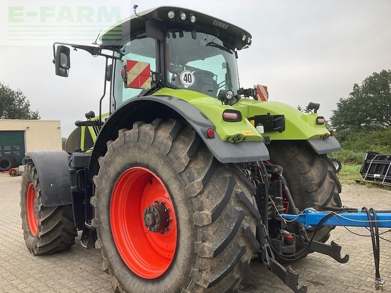 Tractor CLAAS axion 950