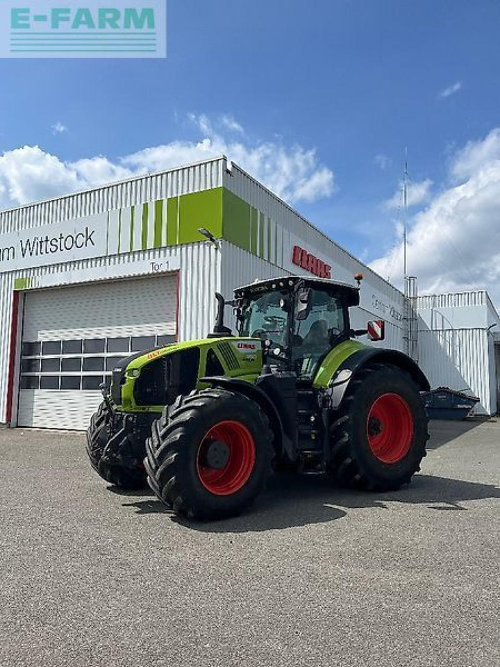 Tractor CLAAS axion 950