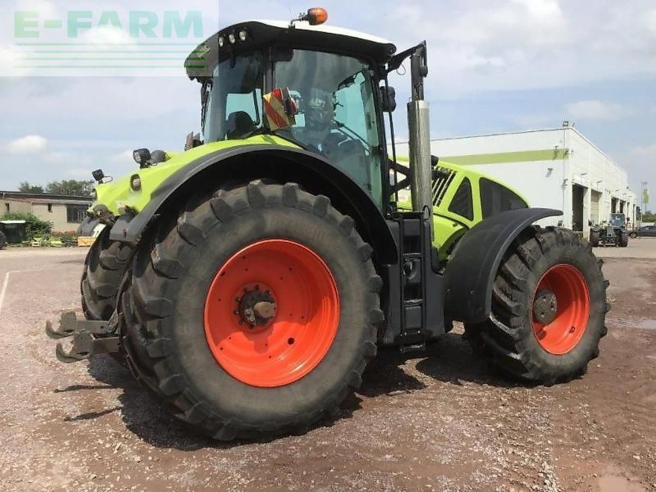 Tractor CLAAS axion 950