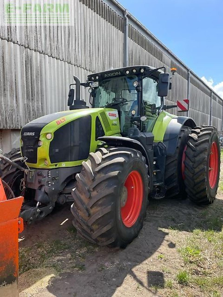 Tractor CLAAS axion 950