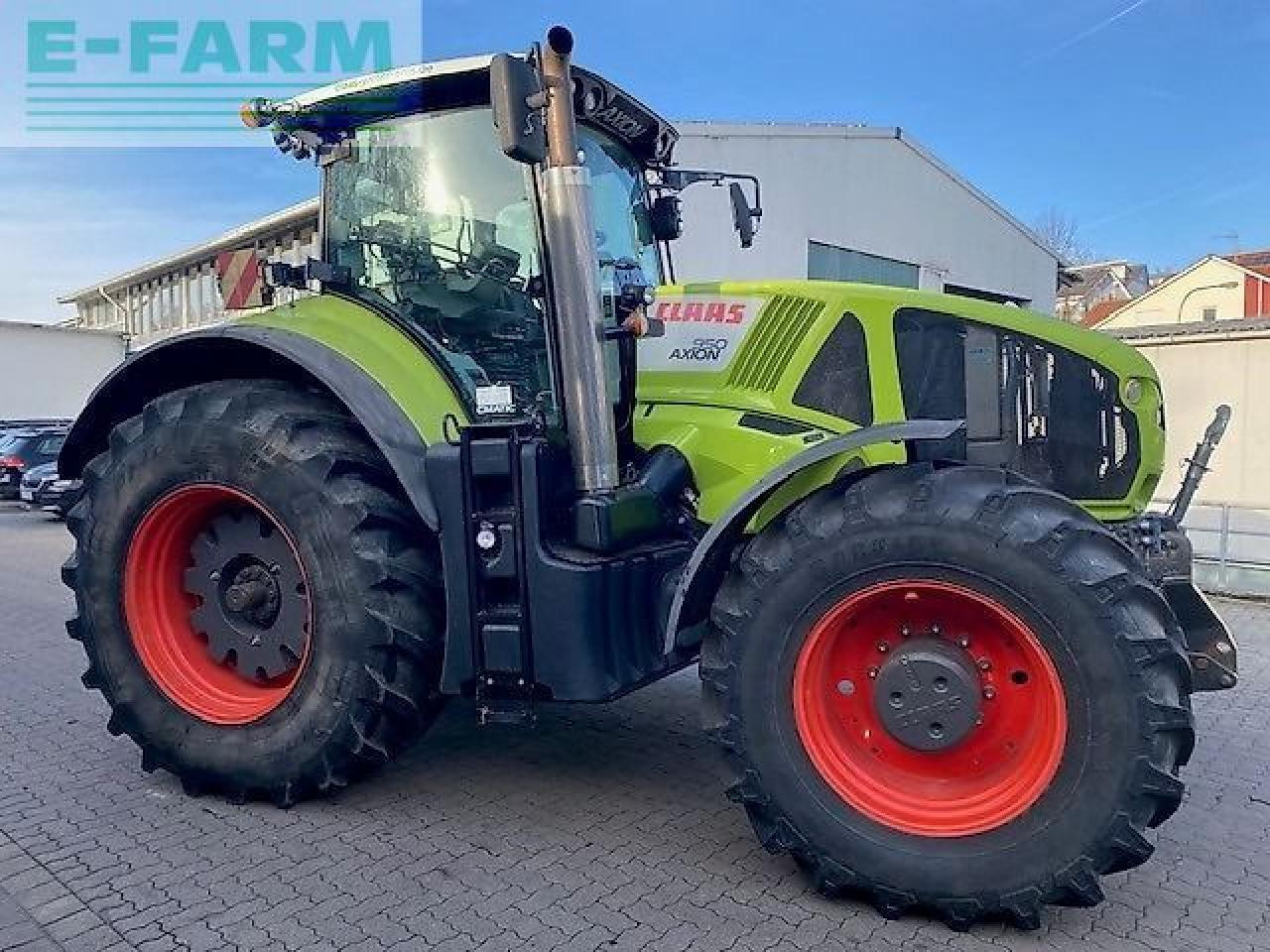 Tractor CLAAS axion 950