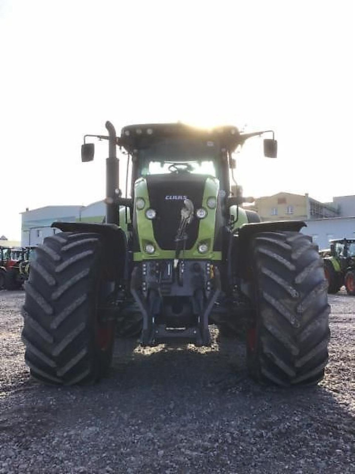 Tractor CLAAS axion 950 cmatic