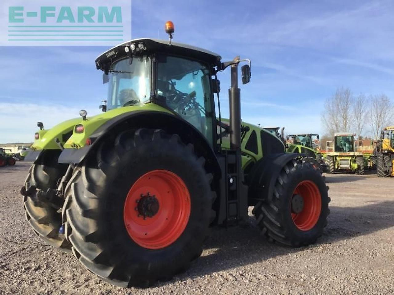 Tractor CLAAS axion 950 cmatic