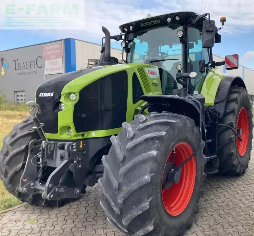 Tractor CLAAS axion 950 cmatic