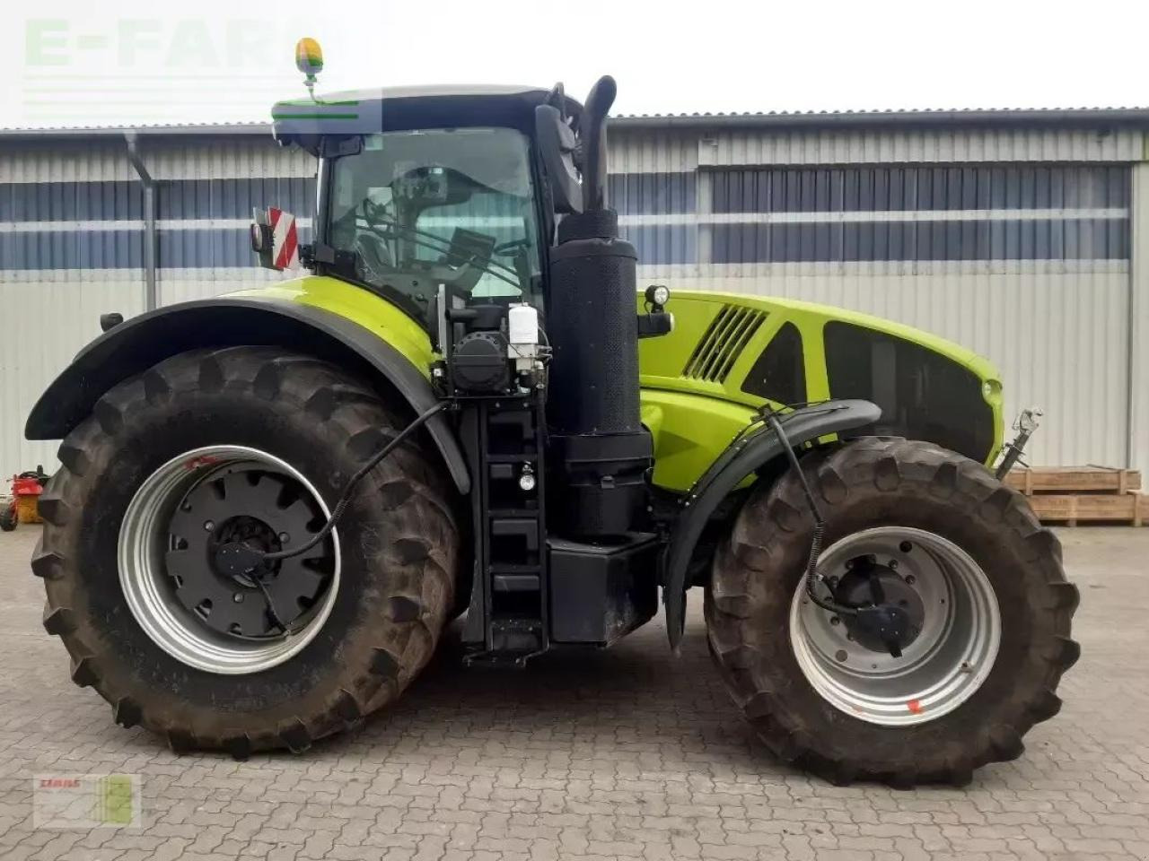 Tractor CLAAS axion 950 cmatic ctic