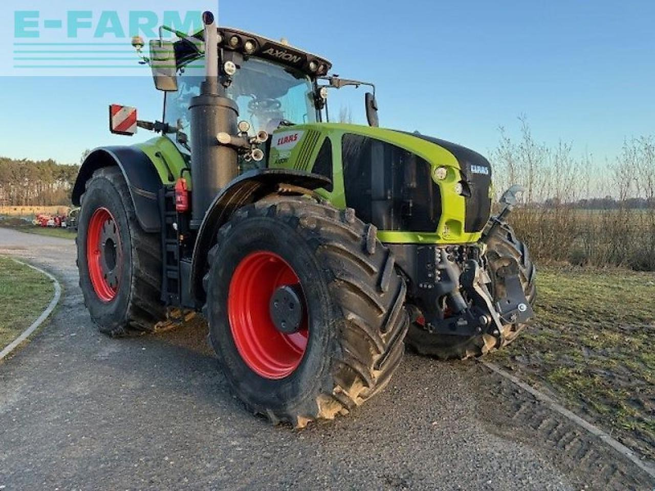 Tractor CLAAS axion 960