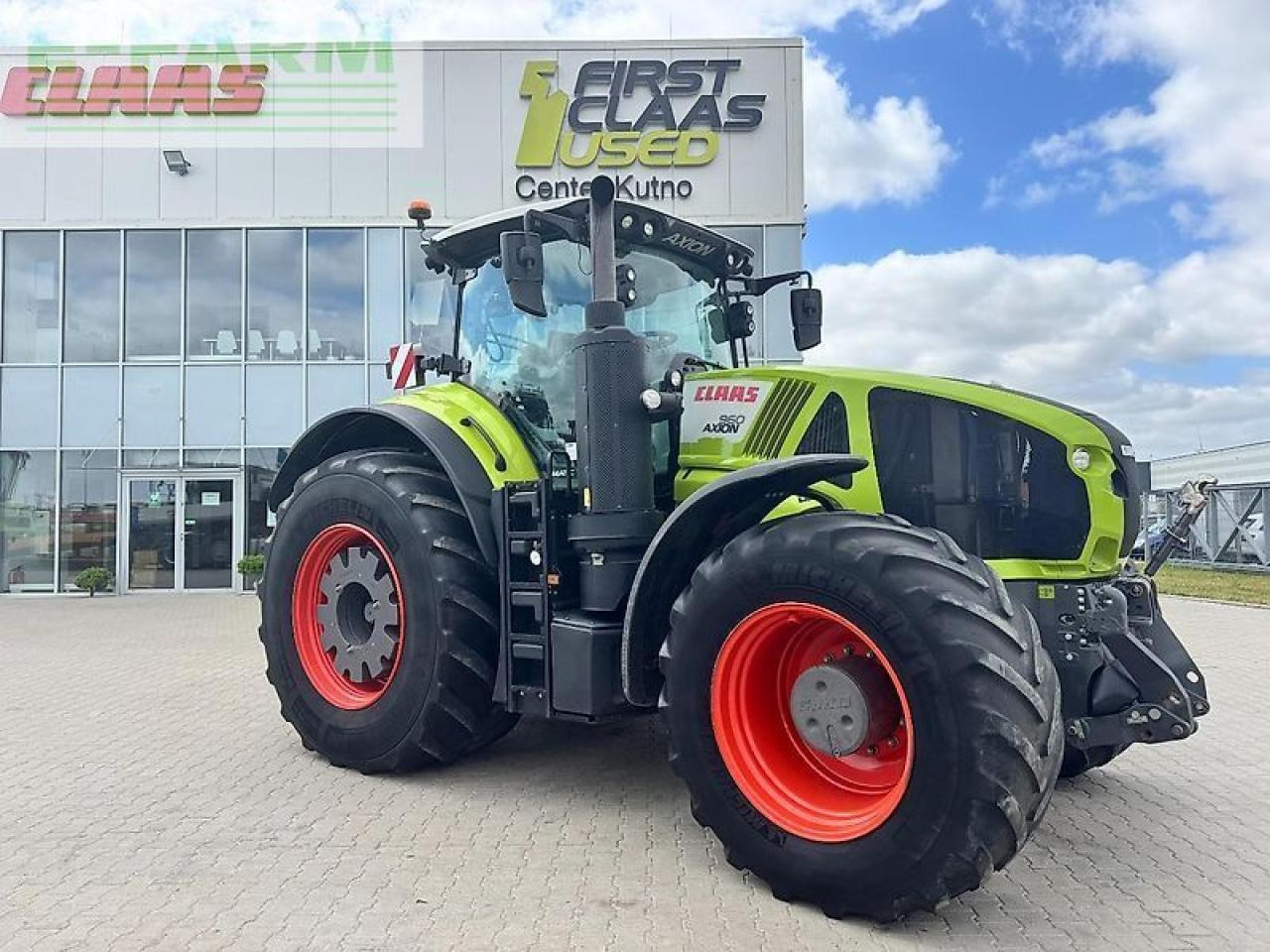 Tractor CLAAS axion 960