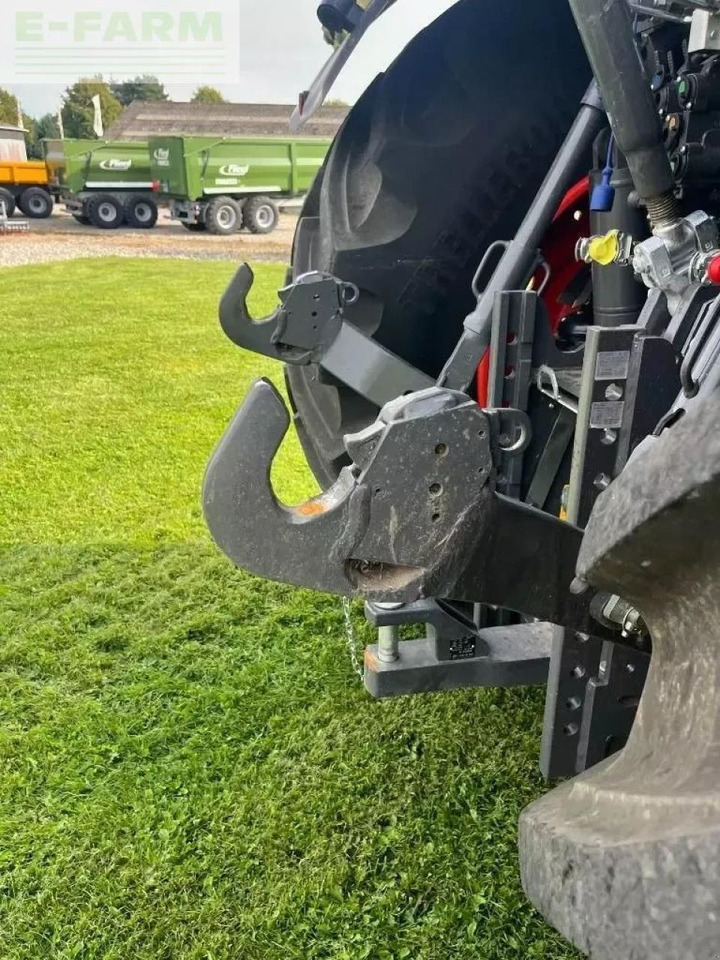 Tractor CLAAS axion 960