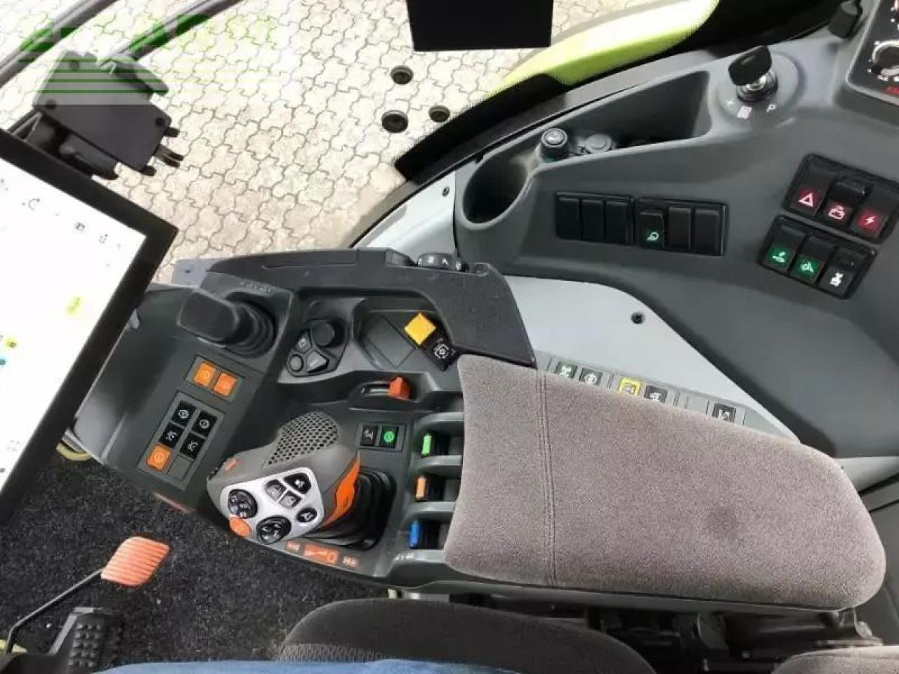 Tractor CLAAS axion 960 terra trac