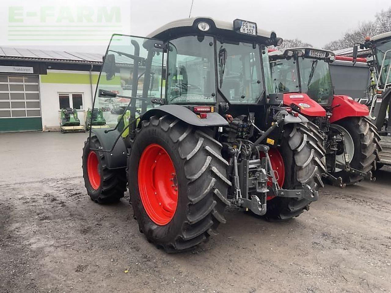 Tractor CLAAS axos 240 advanced claas trakto