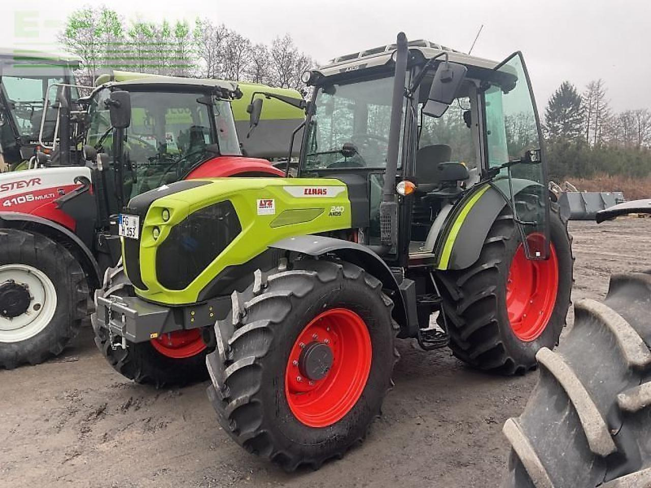 Tractor CLAAS axos 240 advanced claas trakto
