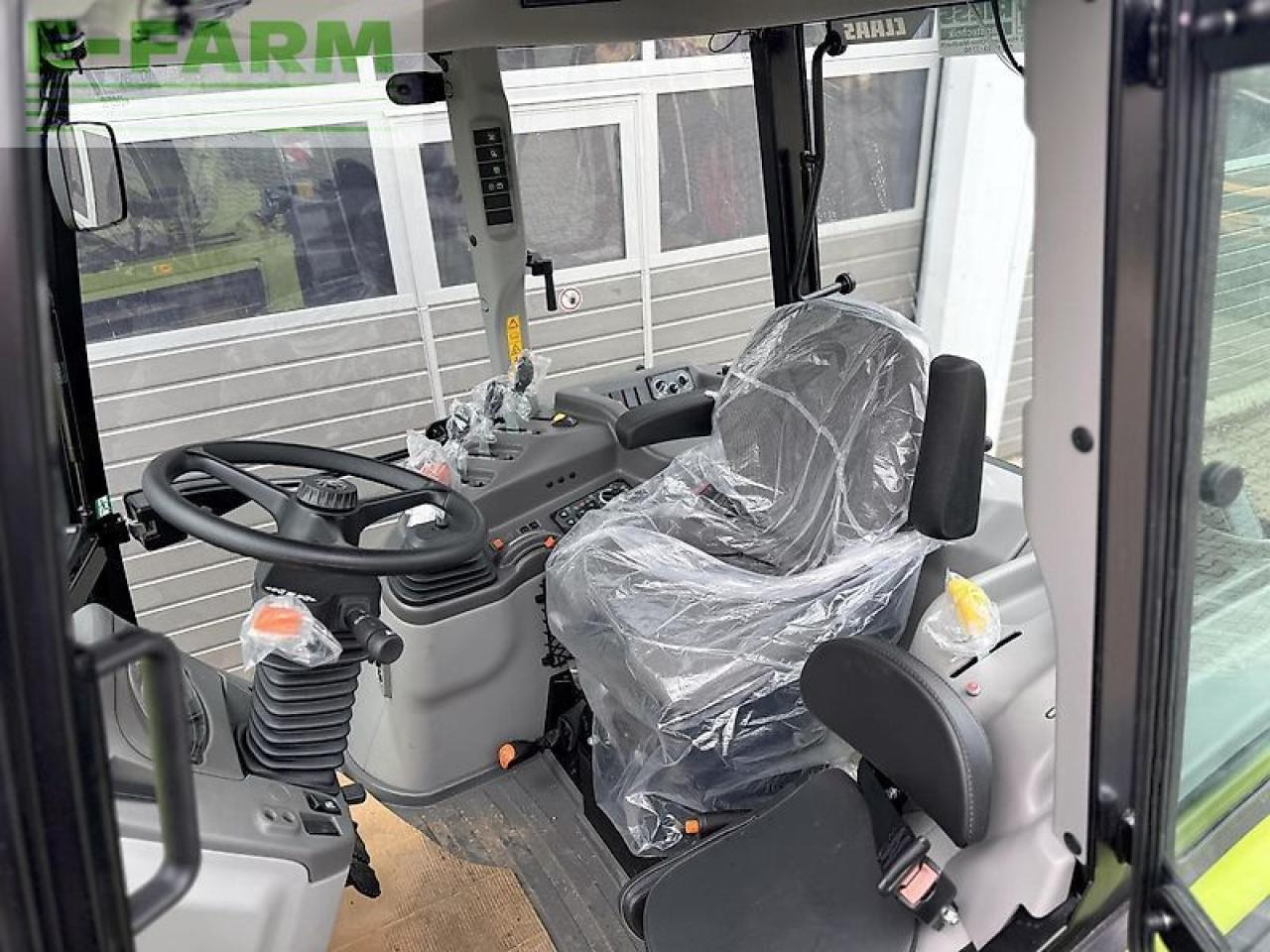Tractor CLAAS axos 240 advanced fl-konsole