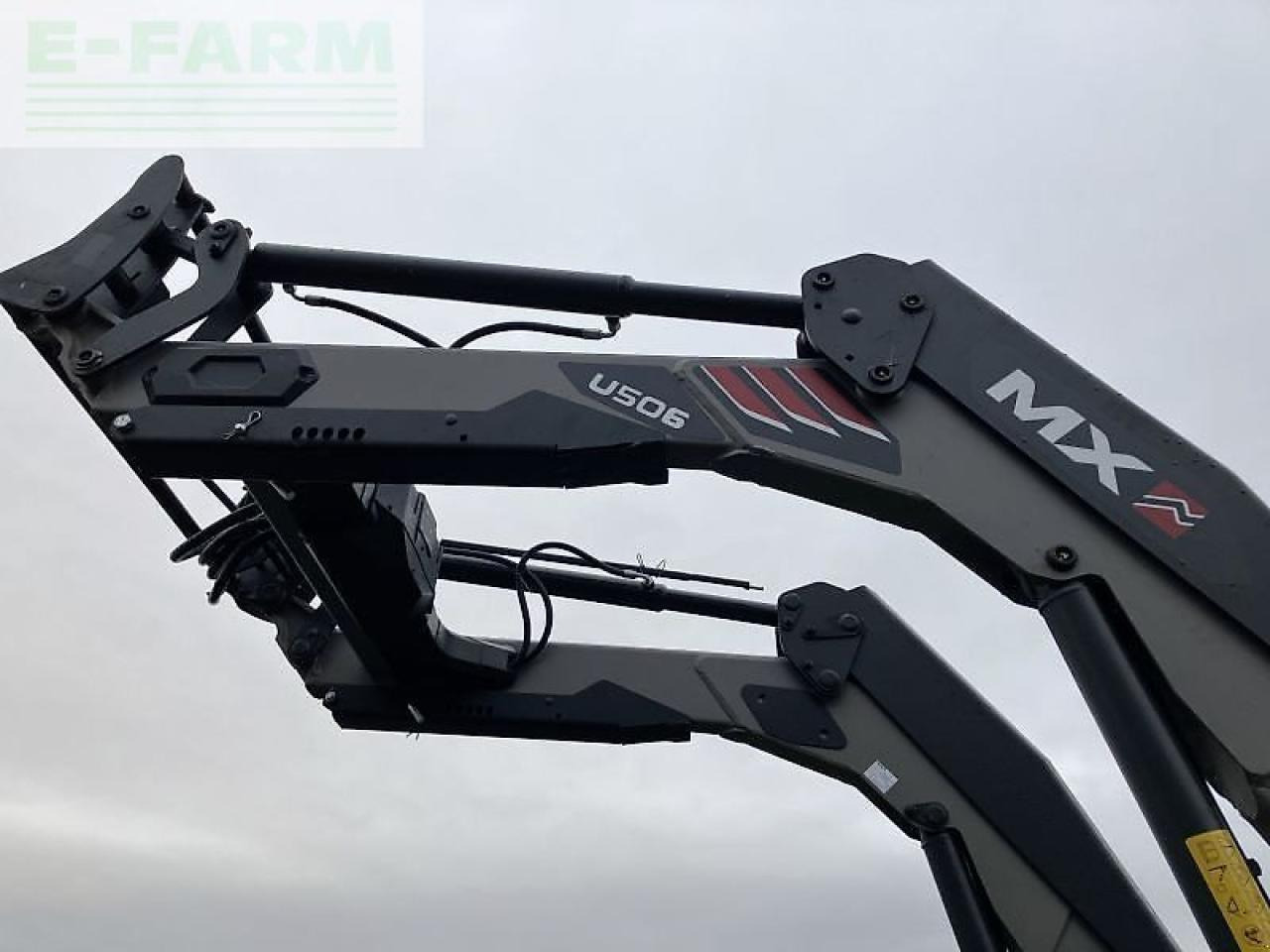 Tractor CLAAS axos 240 advanced mit fl u506