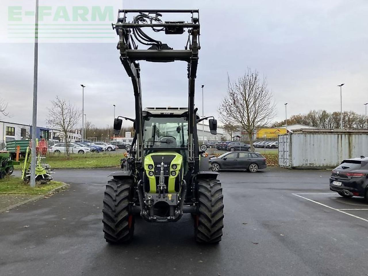 Tractor CLAAS axos 240 advanced mit fl u506