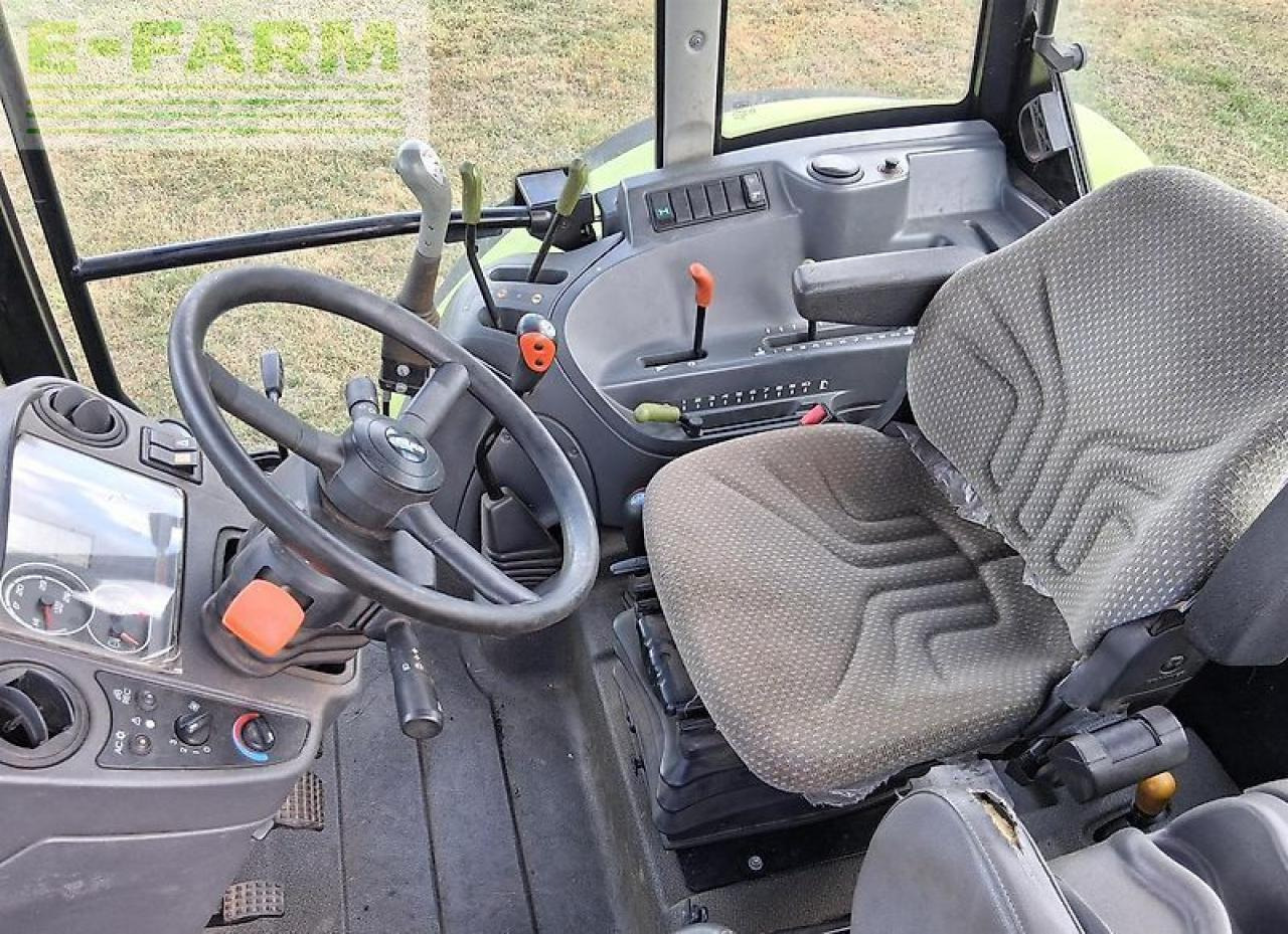 Tractor CLAAS axos 320