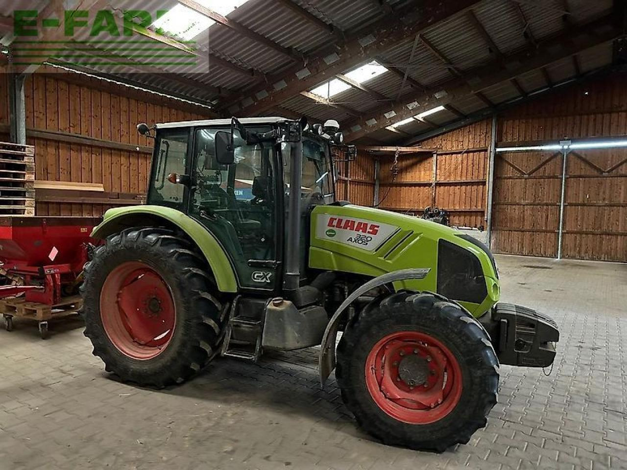 Tractor CLAAS axos 320 cx CX