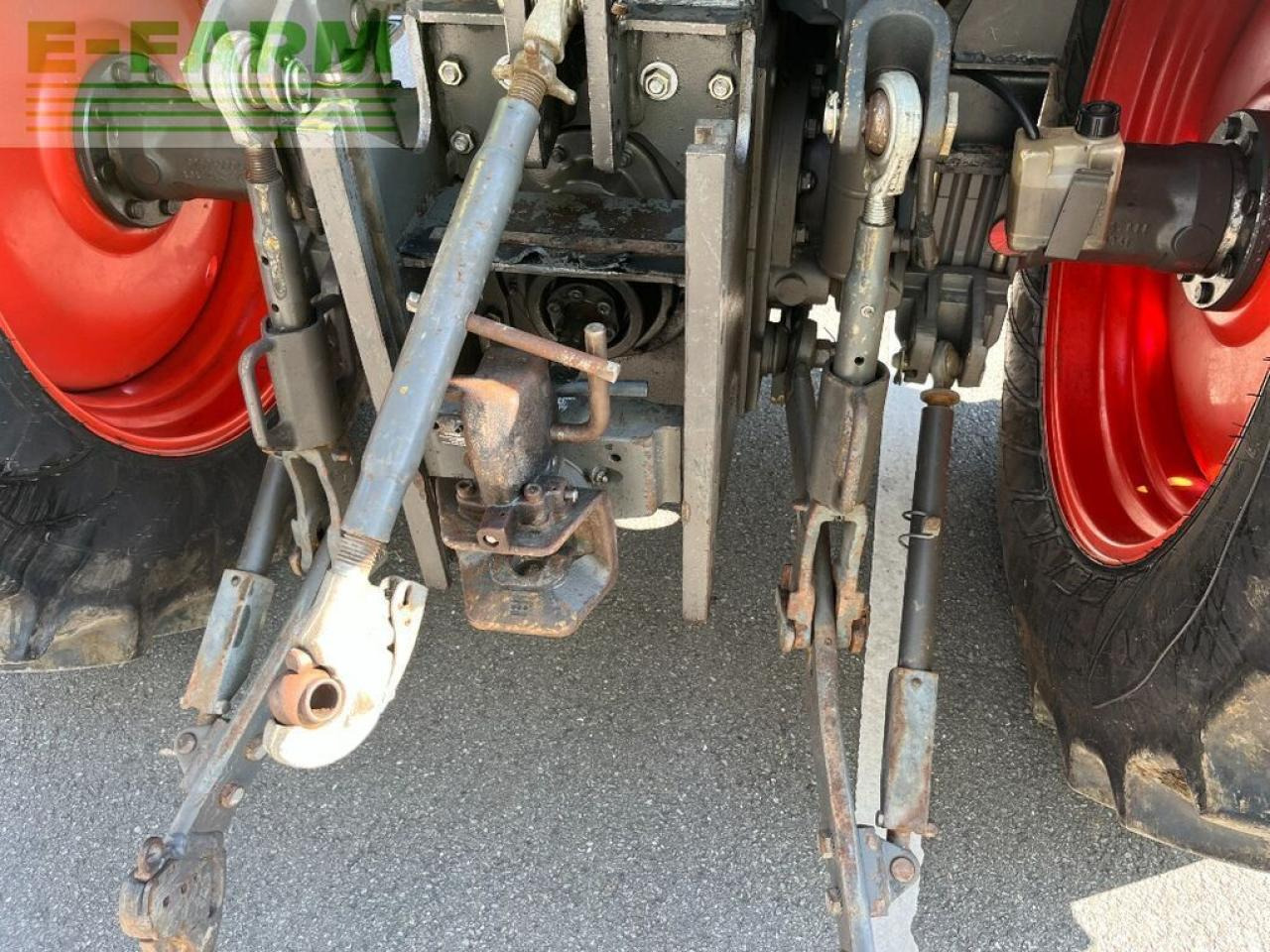 Tractor CLAAS axos 320 cx, frontlader mx u10 CX