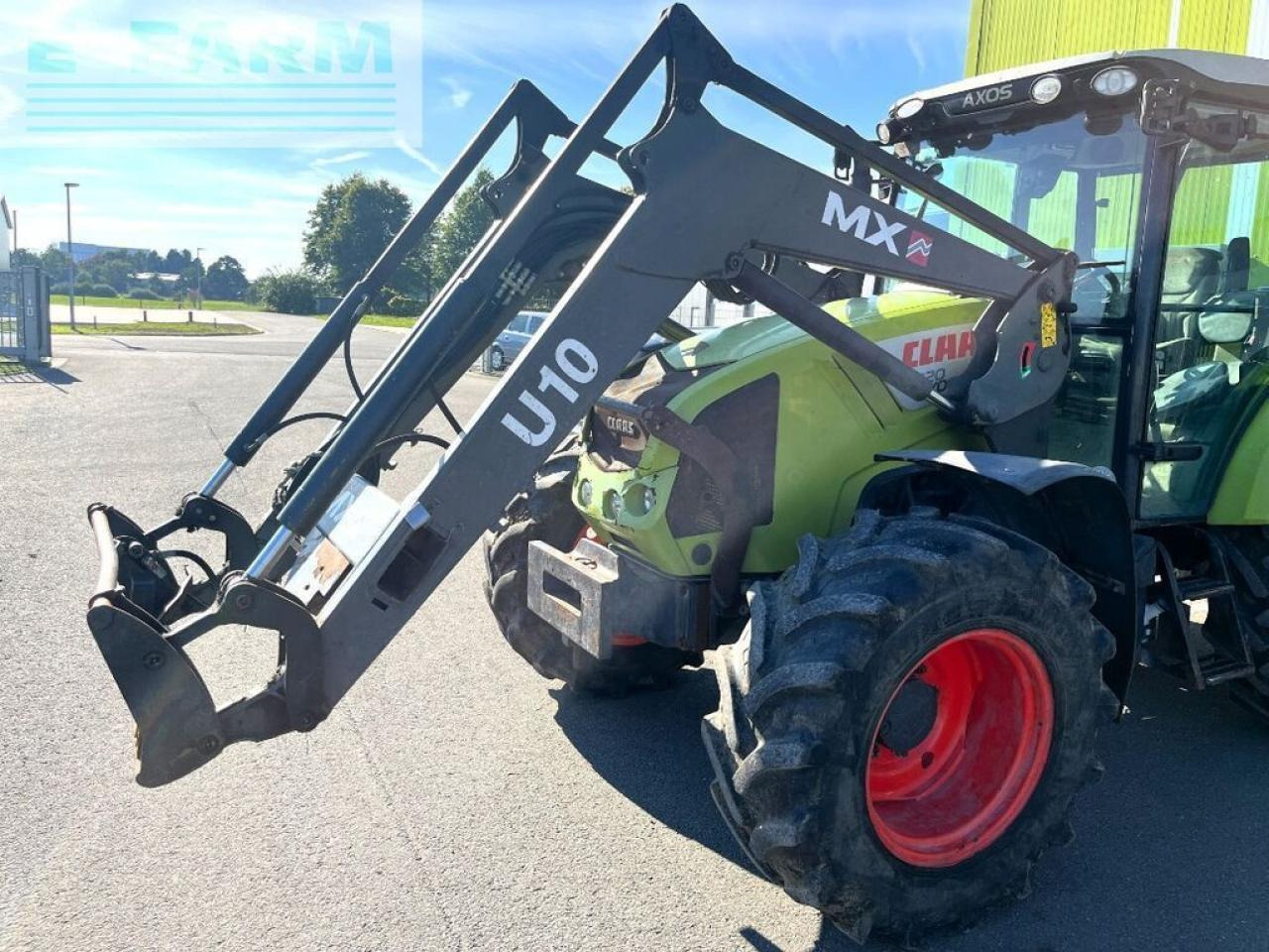 Tractor CLAAS axos 320 cx, frontlader mx u10 CX