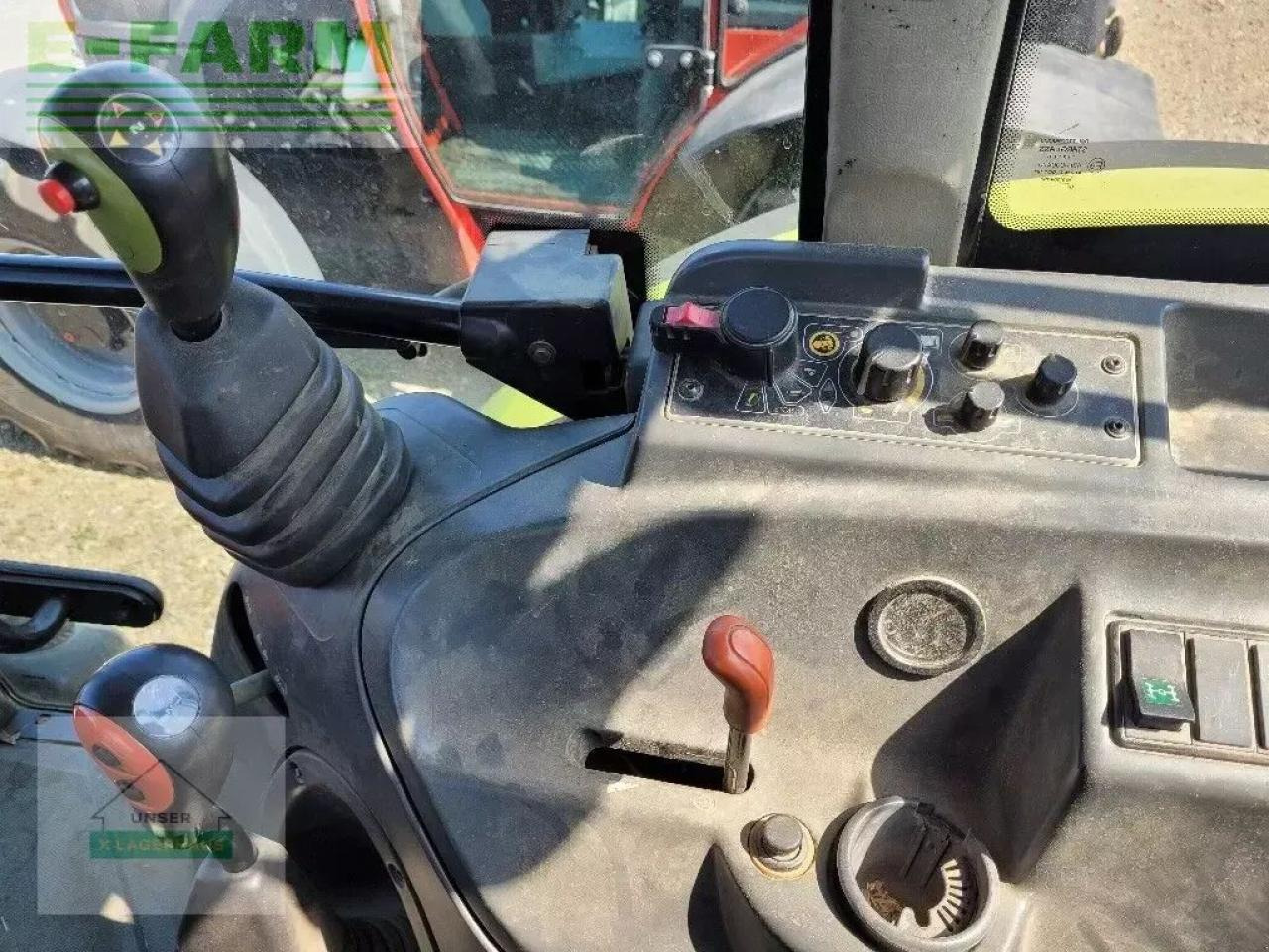 Tractor CLAAS axos 340