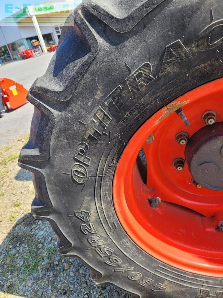 Tractor CLAAS axos 340