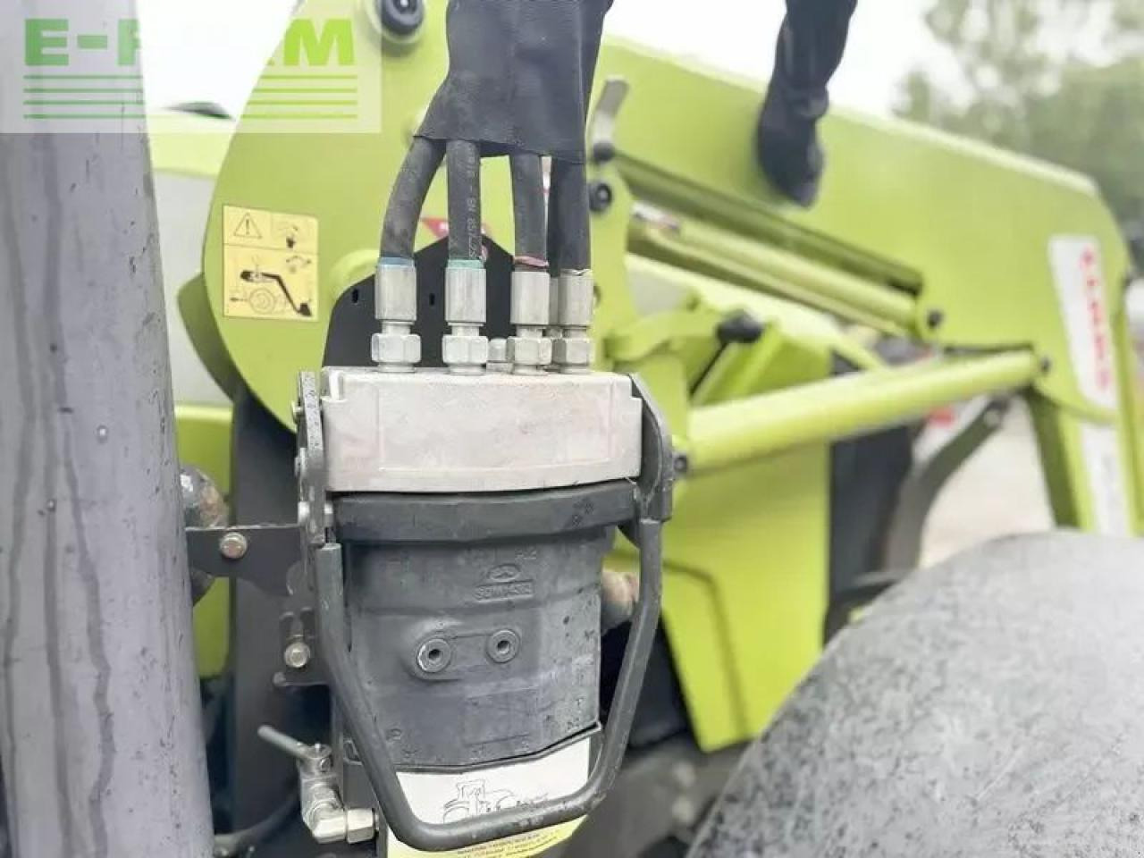 Tractor CLAAS axos 340 cx CX
