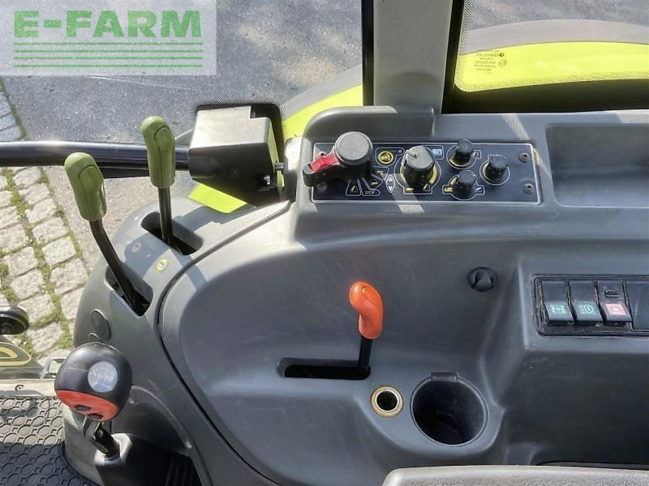 Tractor CLAAS axos 340 cx CX