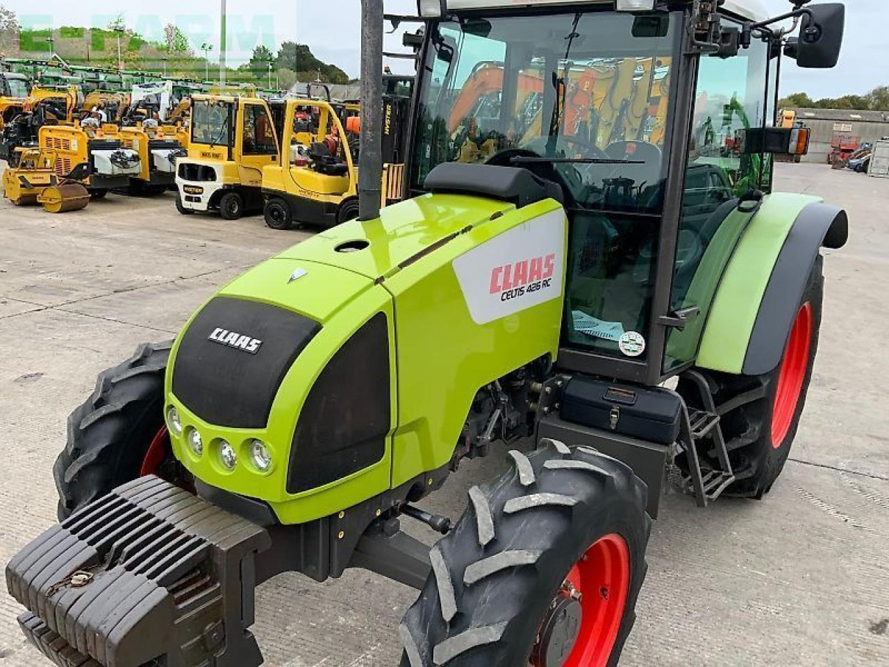 Tractor CLAAS celtis 426rc tractor (st24608)