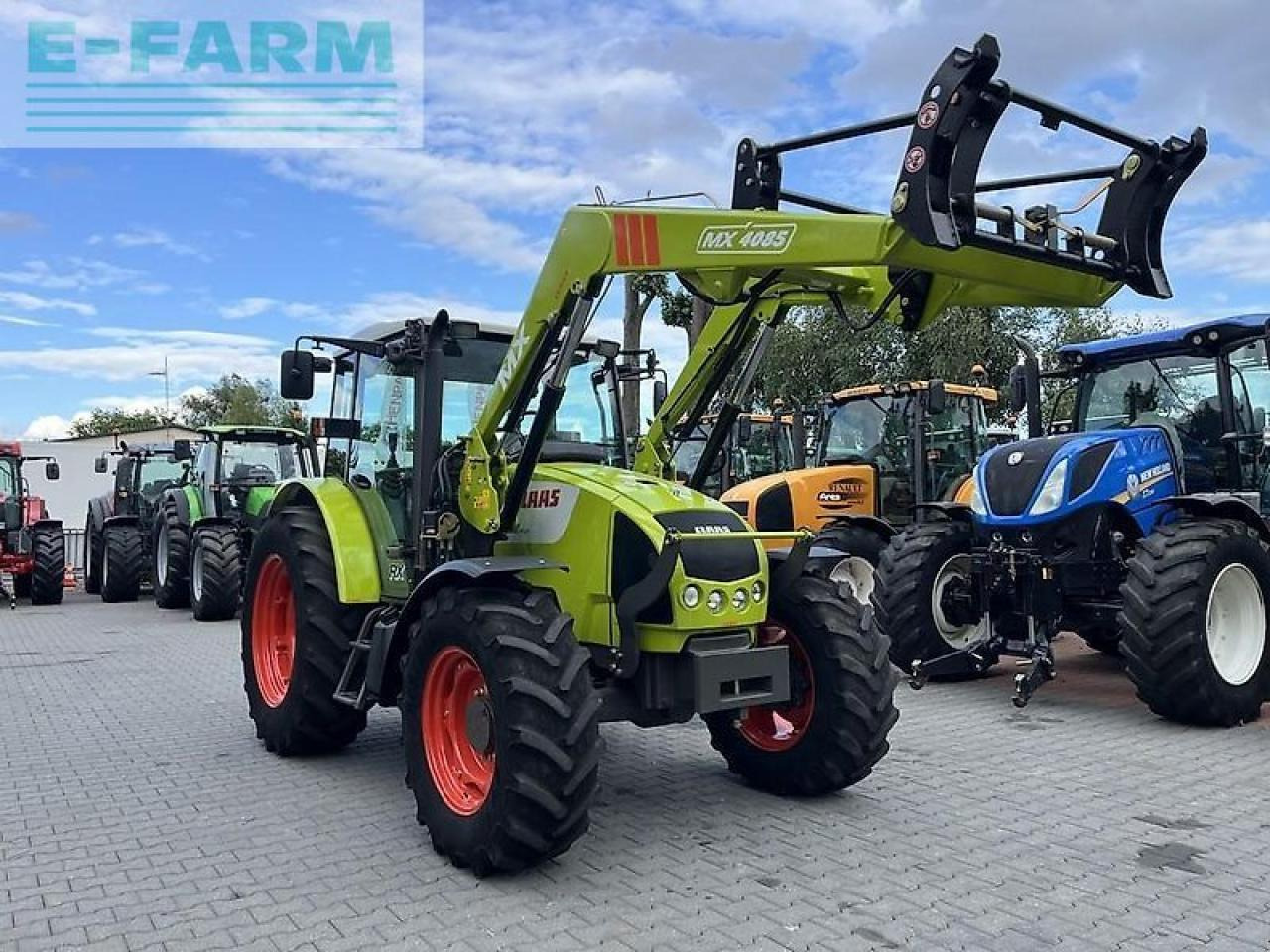 Tractor CLAAS celtis 446 plus rx + mailleux mx40-85