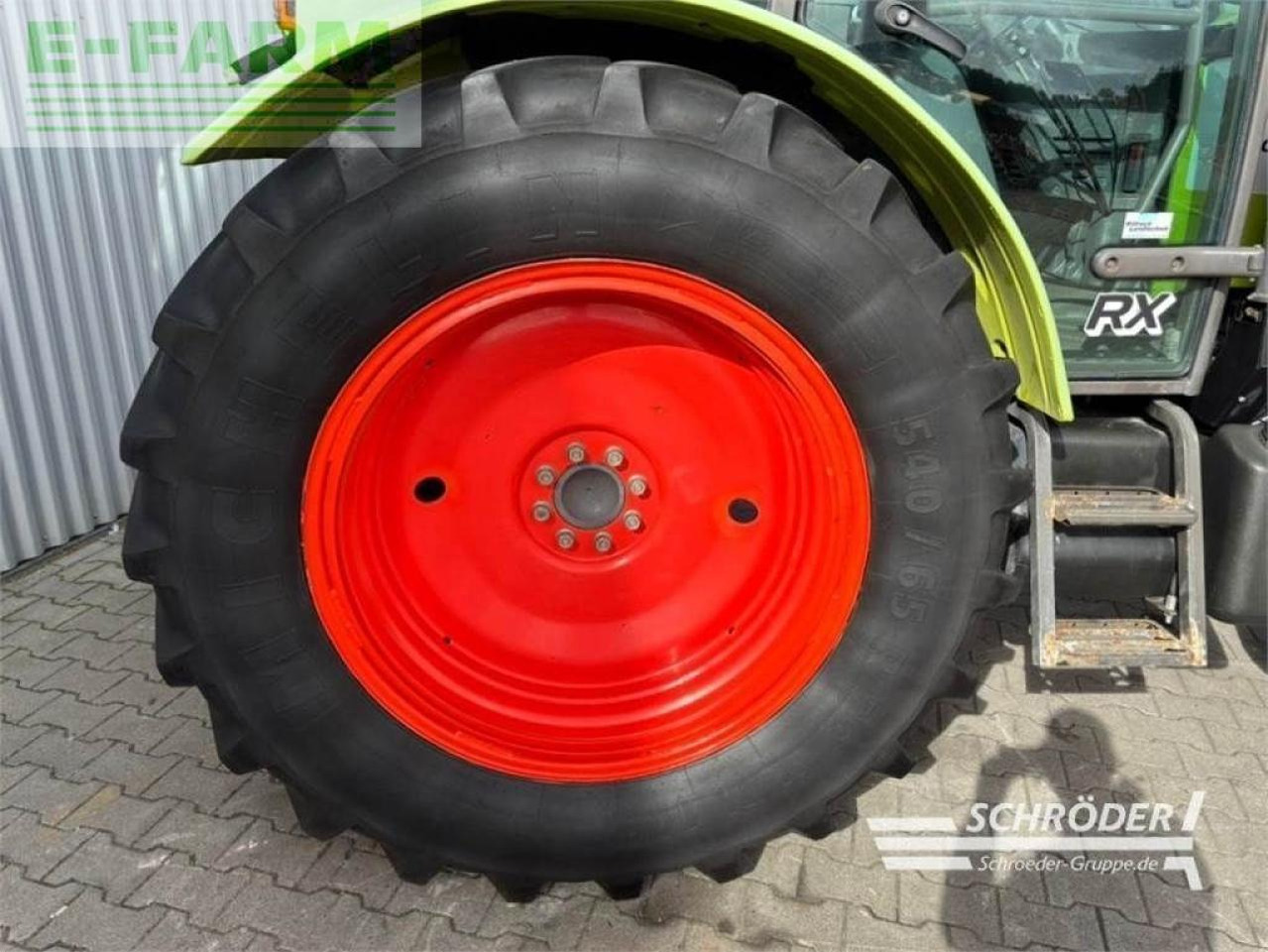 Tractor CLAAS celtis 456 rx