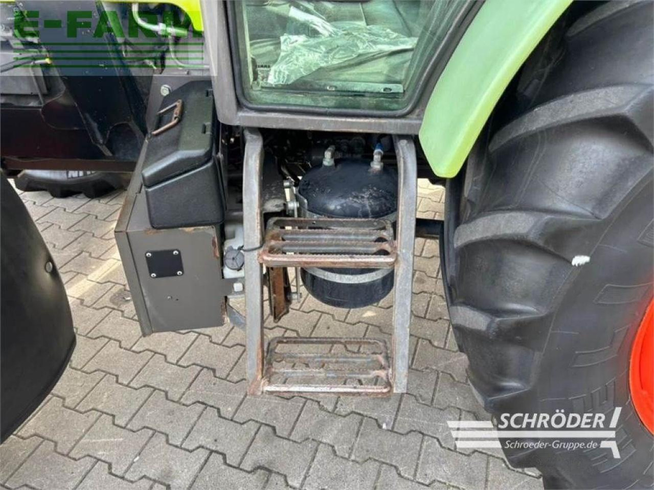 Tractor CLAAS celtis 456 rx