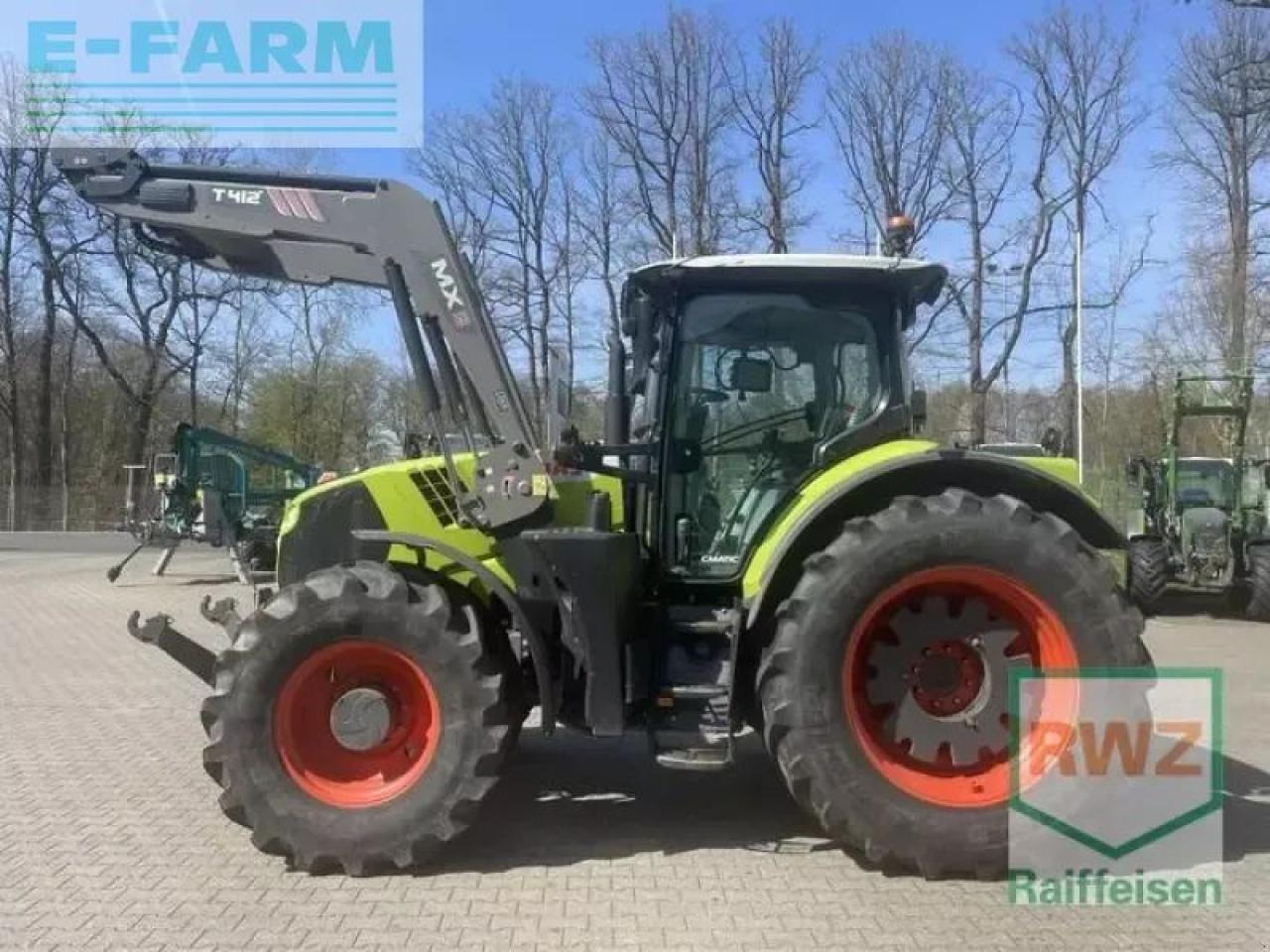 Tractor CLAAS claas arion 660