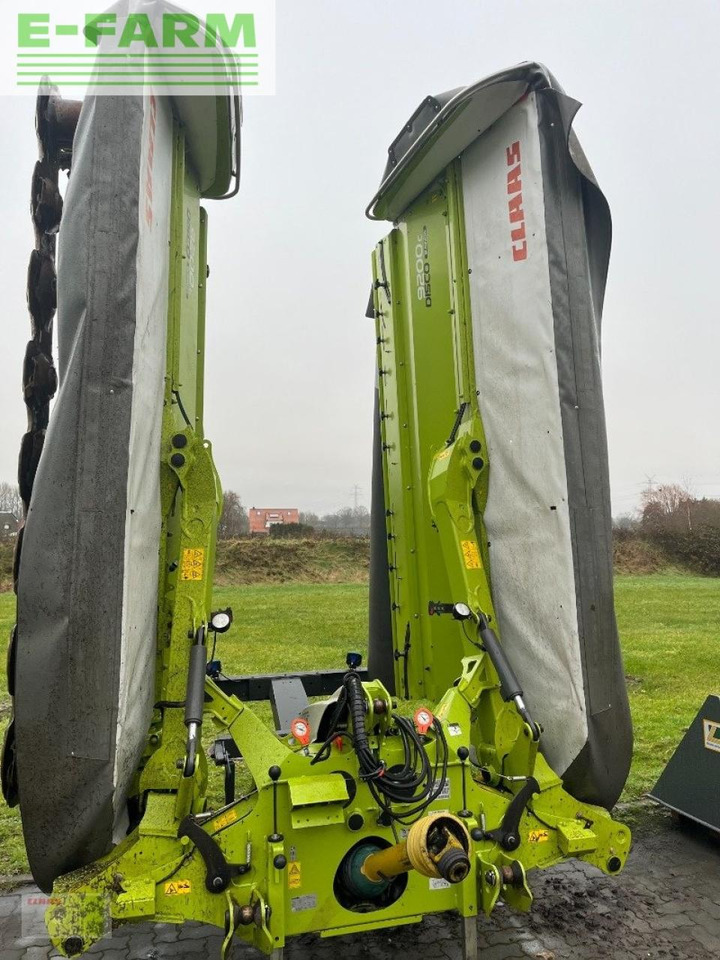 Tractor CLAAS disco 9200c business