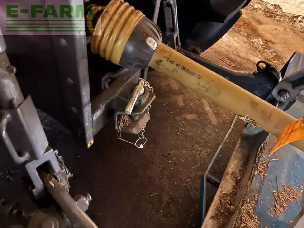 Tractor CLAAS elios 210