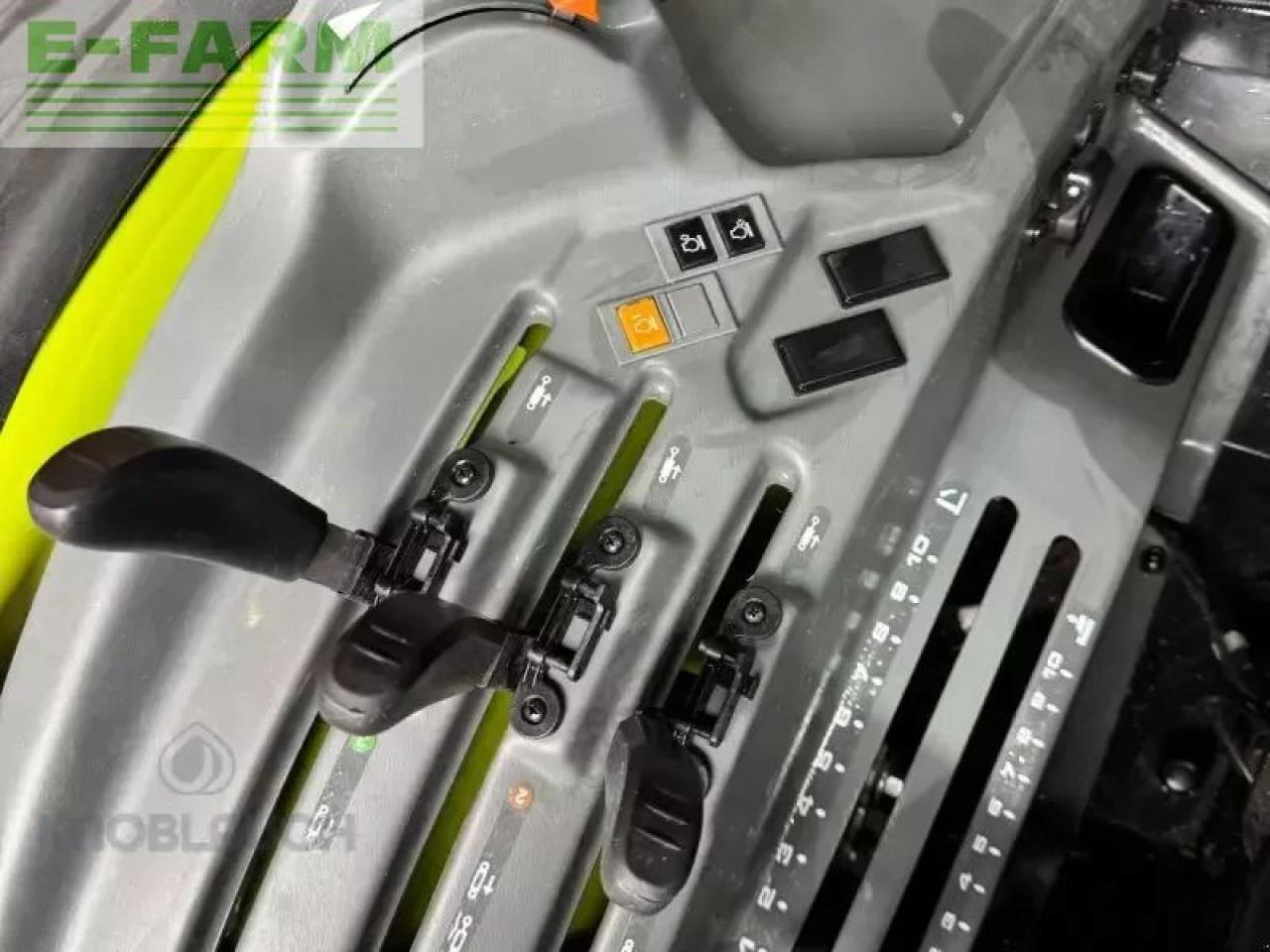 Tractor CLAAS elios 210